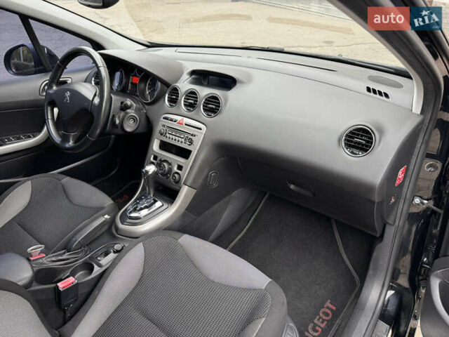 Чорний Пежо 308, об'ємом двигуна 1.6 л та пробігом 160 тис. км за 7300 $, фото 16 на Automoto.ua