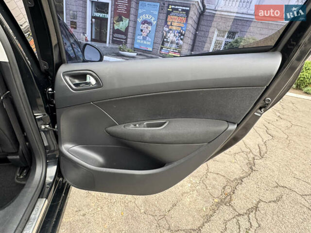 Чорний Пежо 308, об'ємом двигуна 1.6 л та пробігом 160 тис. км за 7300 $, фото 30 на Automoto.ua