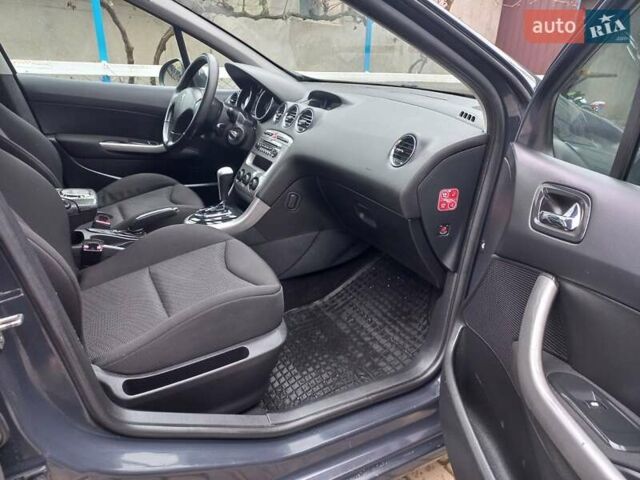 Черный Пежо 308, объемом двигателя 1.6 л и пробегом 172 тыс. км за 7000 $, фото 18 на Automoto.ua