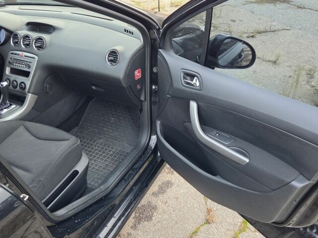 Черный Пежо 308, объемом двигателя 0 л и пробегом 161 тыс. км за 6800 $, фото 10 на Automoto.ua