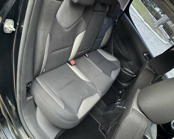 Чорний Пежо 308, об'ємом двигуна 1.6 л та пробігом 160 тис. км за 7300 $, фото 22 на Automoto.ua