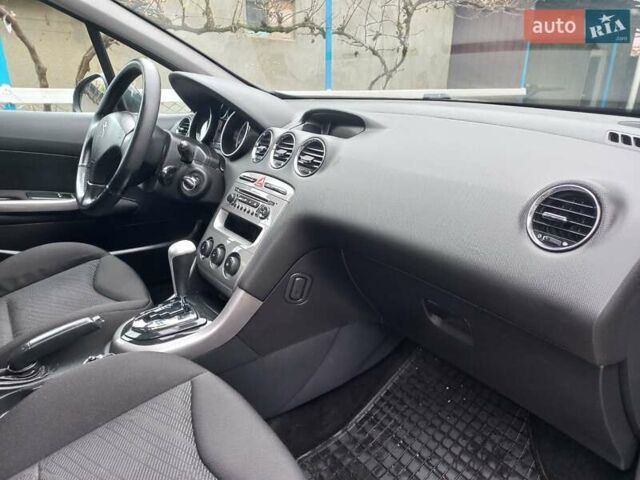 Черный Пежо 308, объемом двигателя 1.6 л и пробегом 172 тыс. км за 7000 $, фото 17 на Automoto.ua