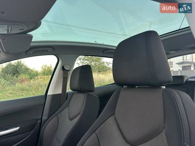 Черный Пежо 308, объемом двигателя 1.6 л и пробегом 145 тыс. км за 7400 $, фото 17 на Automoto.ua