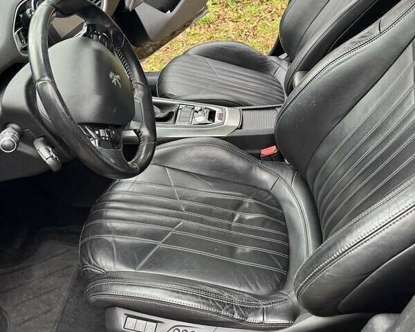 Черный Пежо 308, объемом двигателя 2 л и пробегом 233 тыс. км за 11500 $, фото 10 на Automoto.ua