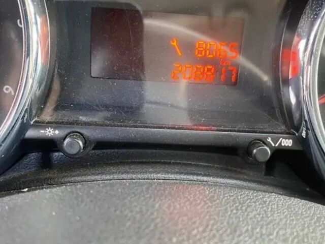 Черный Пежо 308, объемом двигателя 1.6 л и пробегом 220 тыс. км за 7400 $, фото 2 на Automoto.ua