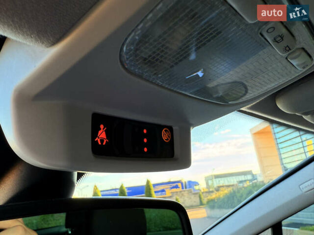 Черный Пежо 308, объемом двигателя 1.56 л и пробегом 256 тыс. км за 4999 $, фото 28 на Automoto.ua