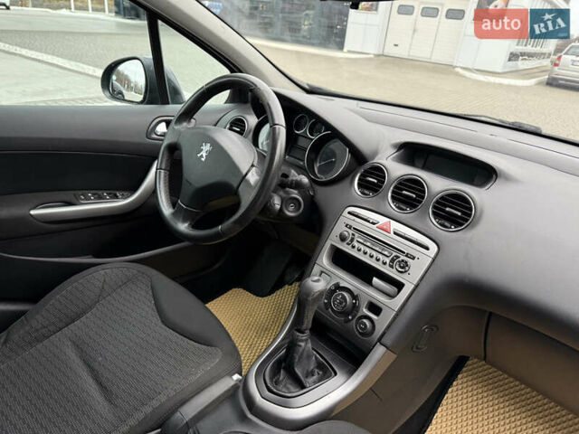 Черный Пежо 308, объемом двигателя 1.56 л и пробегом 240 тыс. км за 3500 $, фото 14 на Automoto.ua