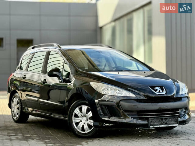 Черный Пежо 308, объемом двигателя 1.6 л и пробегом 248 тыс. км за 5350 $, фото 3 на Automoto.ua