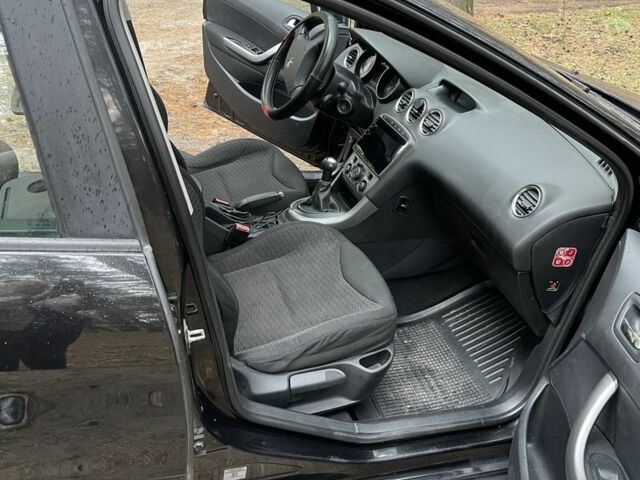 Черный Пежо 308, объемом двигателя 1.6 л и пробегом 233 тыс. км за 4500 $, фото 23 на Automoto.ua