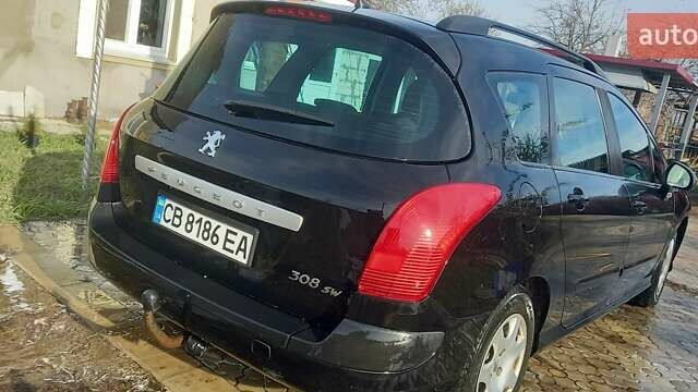 Черный Пежо 308, объемом двигателя 0 л и пробегом 216 тыс. км за 4500 $, фото 3 на Automoto.ua