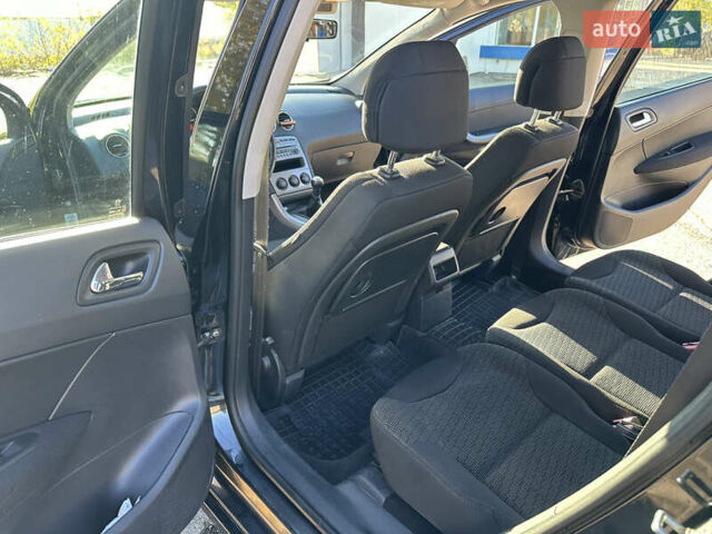 Чорний Пежо 308, об'ємом двигуна 1.6 л та пробігом 236 тис. км за 5800 $, фото 6 на Automoto.ua