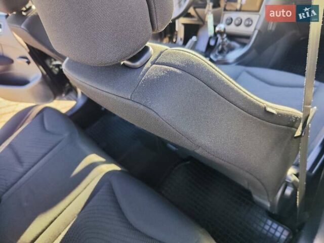 Пежо 308 2009 в Львове на Automoto.ua Черный Пежо 308, объемом двигателя 1.6 л и пробегом 240 тыс. км за 5250 $, фото 41 на Automoto.ua