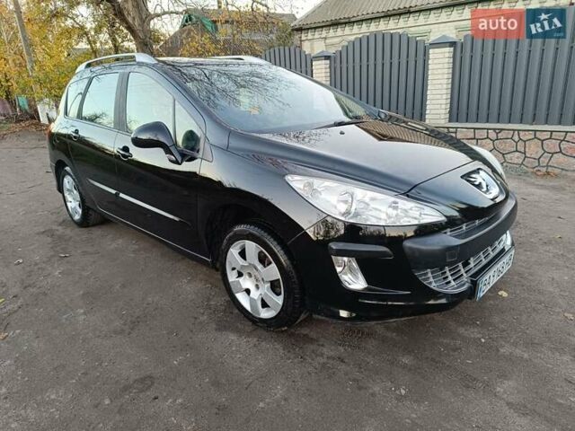 Чорний Пежо 308, об'ємом двигуна 1.6 л та пробігом 190 тис. км за 4800 $, фото 1 на Automoto.ua