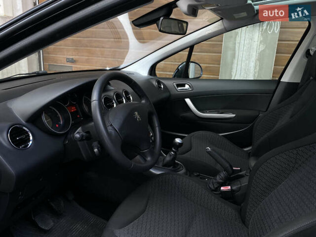 Чорний Пежо 308, об'ємом двигуна 1.6 л та пробігом 264 тис. км за 5250 $, фото 24 на Automoto.ua