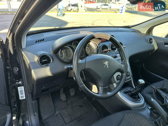 Чорний Пежо 308, об'ємом двигуна 1.6 л та пробігом 236 тис. км за 5800 $, фото 11 на Automoto.ua
