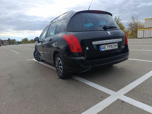 Пежо 308 2009 в Кривом Роге на Automoto.ua Черный Пежо 308, объемом двигателя 1.6 л и пробегом 278 тыс. км за 3900 $, фото 5 на Automoto.ua