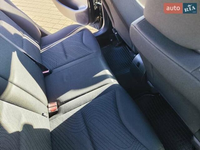 Пежо 308 2009 в Львове на Automoto.ua Черный Пежо 308, объемом двигателя 1.6 л и пробегом 240 тыс. км за 5250 $, фото 43 на Automoto.ua