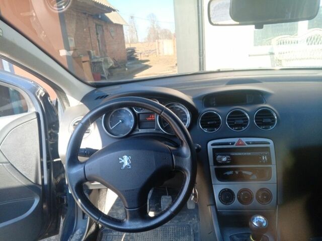 Черный Пежо 308, объемом двигателя 1.4 л и пробегом 250 тыс. км за 4500 $, фото 4 на Automoto.ua