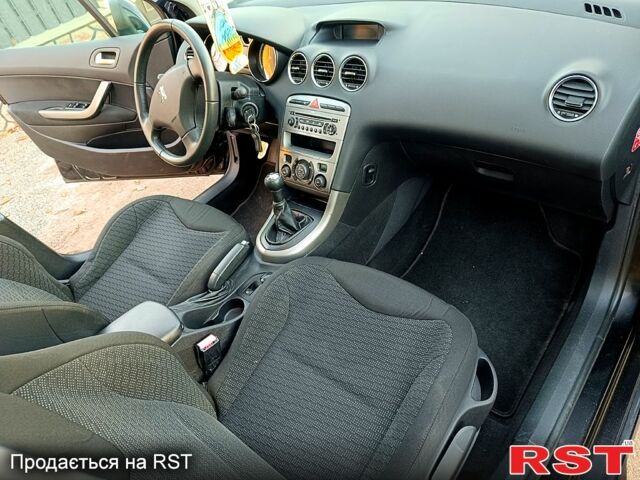 Чорний Пежо 308, об'ємом двигуна 1.6 л та пробігом 190 тис. км за 4999 $, фото 8 на Automoto.ua