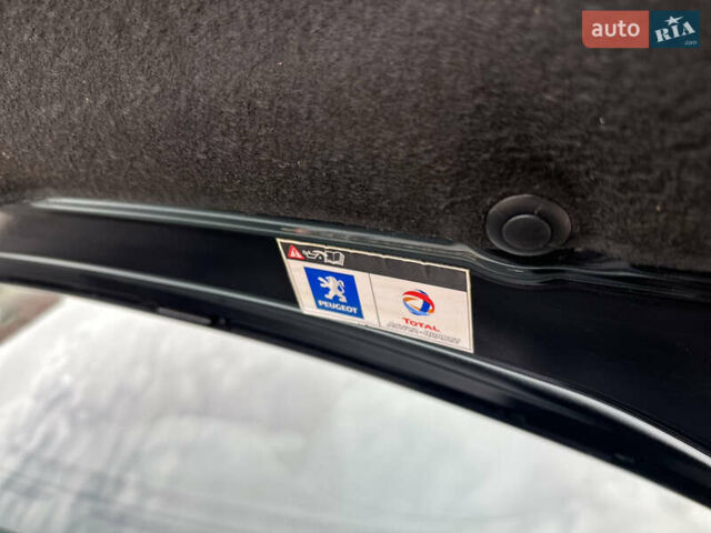 Чорний Пежо 308, об'ємом двигуна 1.6 л та пробігом 103 тис. км за 4999 $, фото 42 на Automoto.ua