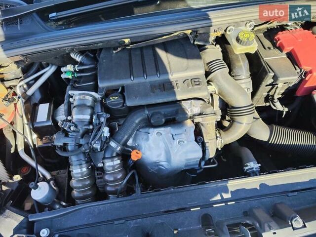 Пежо 308 2009 в Львове на Automoto.ua Черный Пежо 308, объемом двигателя 1.6 л и пробегом 240 тыс. км за 5250 $, фото 13 на Automoto.ua