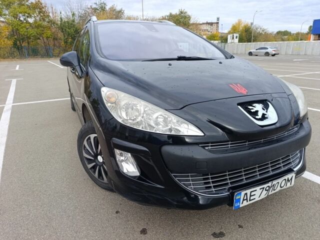 Пежо 308 2009 в Кривом Роге на Automoto.ua Черный Пежо 308, объемом двигателя 1.6 л и пробегом 278 тыс. км за 3900 $, фото 9 на Automoto.ua
