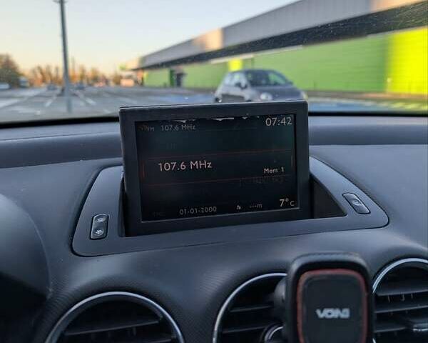 Черный Пежо 308, объемом двигателя 2 л и пробегом 292 тыс. км за 7299 $, фото 13 на Automoto.ua