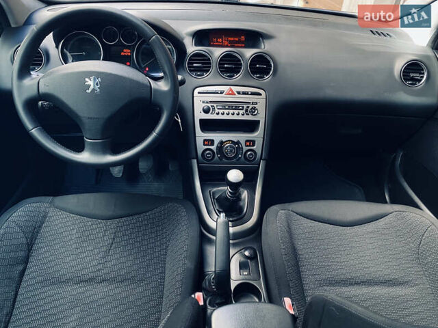 Чорний Пежо 308, об'ємом двигуна 1.6 л та пробігом 264 тис. км за 5250 $, фото 26 на Automoto.ua