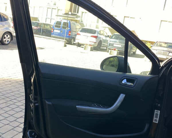 Чорний Пежо 308, об'ємом двигуна 1.6 л та пробігом 264 тис. км за 5250 $, фото 40 на Automoto.ua