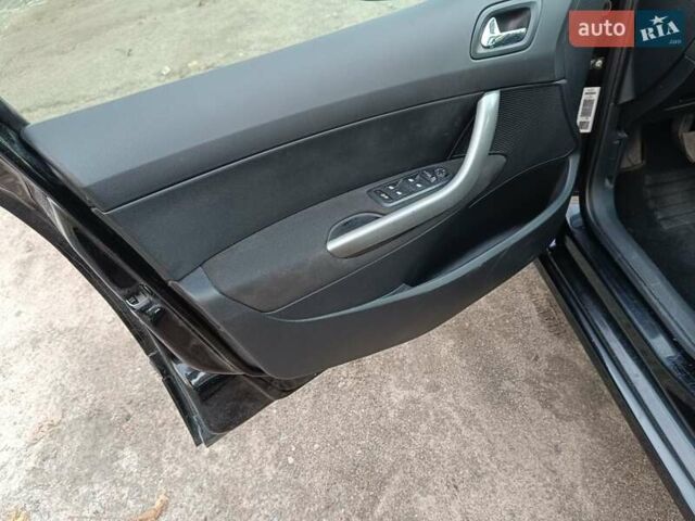Чорний Пежо 308, об'ємом двигуна 1.6 л та пробігом 190 тис. км за 4800 $, фото 14 на Automoto.ua