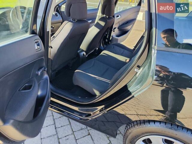 Пежо 308 2009 в Львове на Automoto.ua Черный Пежо 308, объемом двигателя 1.6 л и пробегом 240 тыс. км за 5250 $, фото 33 на Automoto.ua