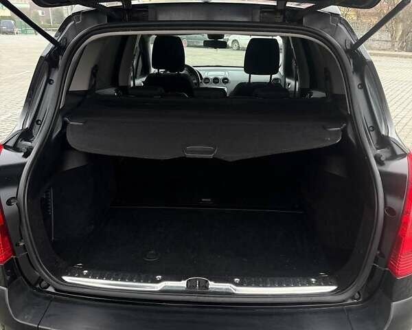 Чорний Пежо 308, об'ємом двигуна 1.6 л та пробігом 237 тис. км за 5900 $, фото 10 на Automoto.ua