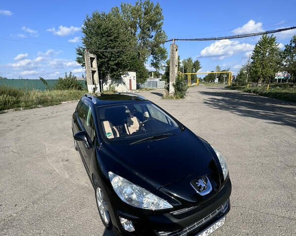Чорний Пежо 308, об'ємом двигуна 1.6 л та пробігом 203 тис. км за 6100 $, фото 1 на Automoto.ua