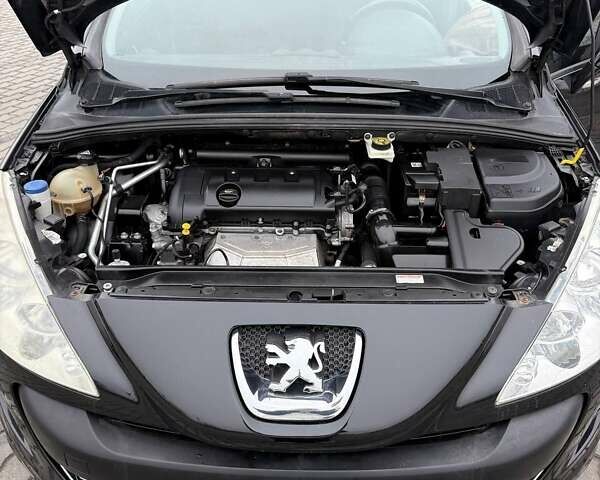 Чорний Пежо 308, об'ємом двигуна 1.6 л та пробігом 237 тис. км за 5900 $, фото 6 на Automoto.ua