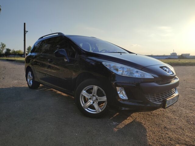 Чорний Пежо 308, об'ємом двигуна 1.6 л та пробігом 97 тис. км за 6000 $, фото 5 на Automoto.ua