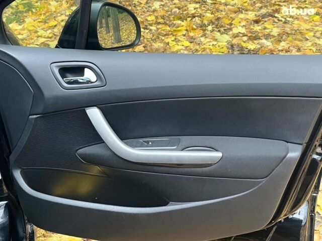 Черный Пежо 308, объемом двигателя 1.6 л и пробегом 220 тыс. км за 6390 $, фото 15 на Automoto.ua