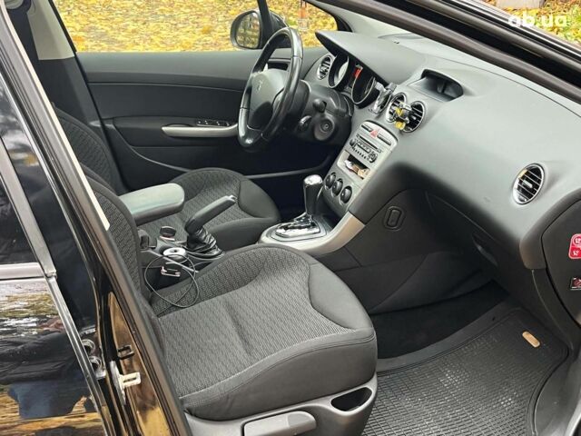 Черный Пежо 308, объемом двигателя 1.6 л и пробегом 220 тыс. км за 6390 $, фото 14 на Automoto.ua