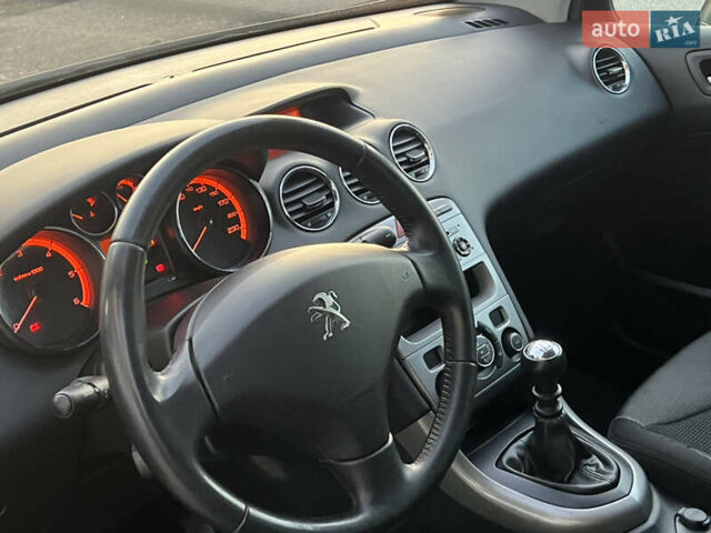 Чорний Пежо 308, об'ємом двигуна 1.6 л та пробігом 270 тис. км за 6199 $, фото 33 на Automoto.ua