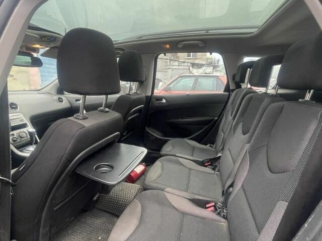 Черный Пежо 308, объемом двигателя 1.6 л и пробегом 260 тыс. км за 3600 $, фото 4 на Automoto.ua