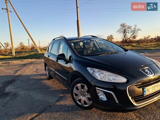 Черный Пежо 308, объемом двигателя 1.6 л и пробегом 220 тыс. км за 5700 $, фото 3 на Automoto.ua