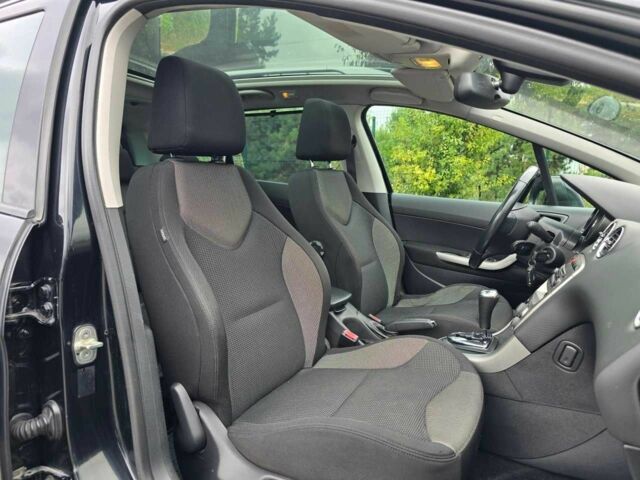 Черный Пежо 308, объемом двигателя 1.6 л и пробегом 161 тыс. км за 6499 $, фото 3 на Automoto.ua