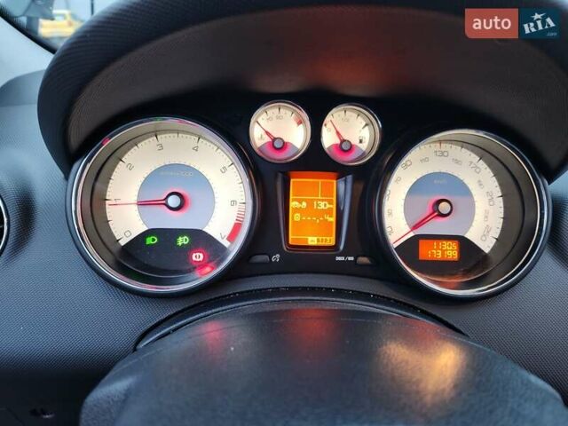 Черный Пежо 308, объемом двигателя 1.6 л и пробегом 173 тыс. км за 5600 $, фото 21 на Automoto.ua