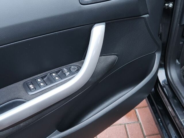 Черный Пежо 308, объемом двигателя 1.6 л и пробегом 173 тыс. км за 5600 $, фото 13 на Automoto.ua