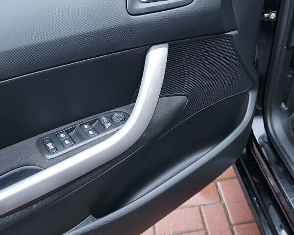 Черный Пежо 308, объемом двигателя 1.6 л и пробегом 173 тыс. км за 5600 $, фото 18 на Automoto.ua