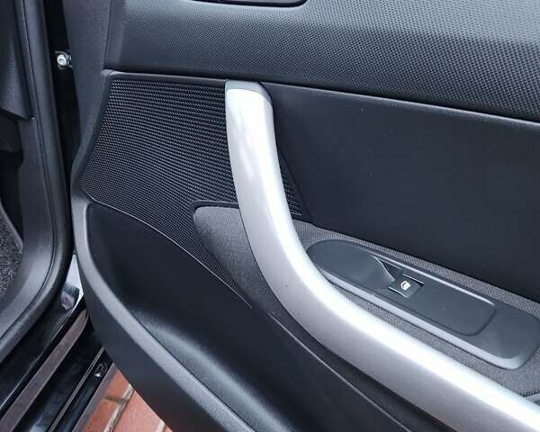 Черный Пежо 308, объемом двигателя 1.6 л и пробегом 173 тыс. км за 5600 $, фото 17 на Automoto.ua