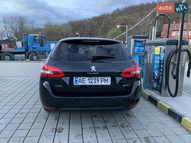 Черный Пежо 308, объемом двигателя 1.6 л и пробегом 253 тыс. км за 7700 $, фото 8 на Automoto.ua