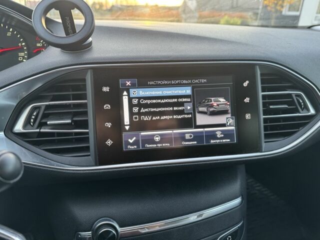 Черный Пежо 308, объемом двигателя 1.56 л и пробегом 286 тыс. км за 9500 $, фото 9 на Automoto.ua