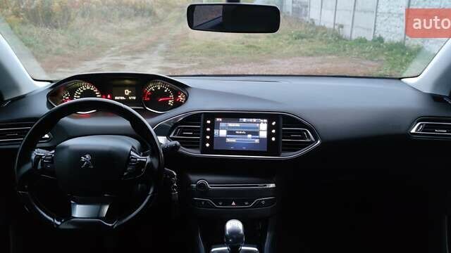 Черный Пежо 308, объемом двигателя 1.56 л и пробегом 260 тыс. км за 7700 $, фото 10 на Automoto.ua