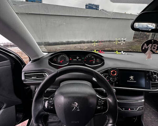 Черный Пежо 308, объемом двигателя 1.6 л и пробегом 315 тыс. км за 7700 $, фото 10 на Automoto.ua