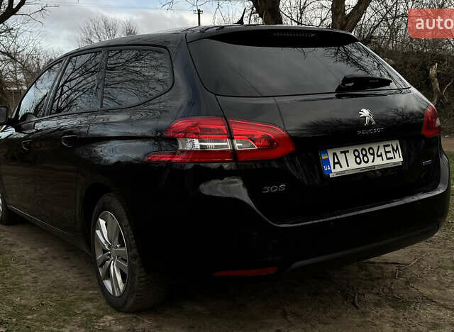 Чорний Пежо 308, об'ємом двигуна 2 л та пробігом 257 тис. км за 11199 $, фото 4 на Automoto.ua